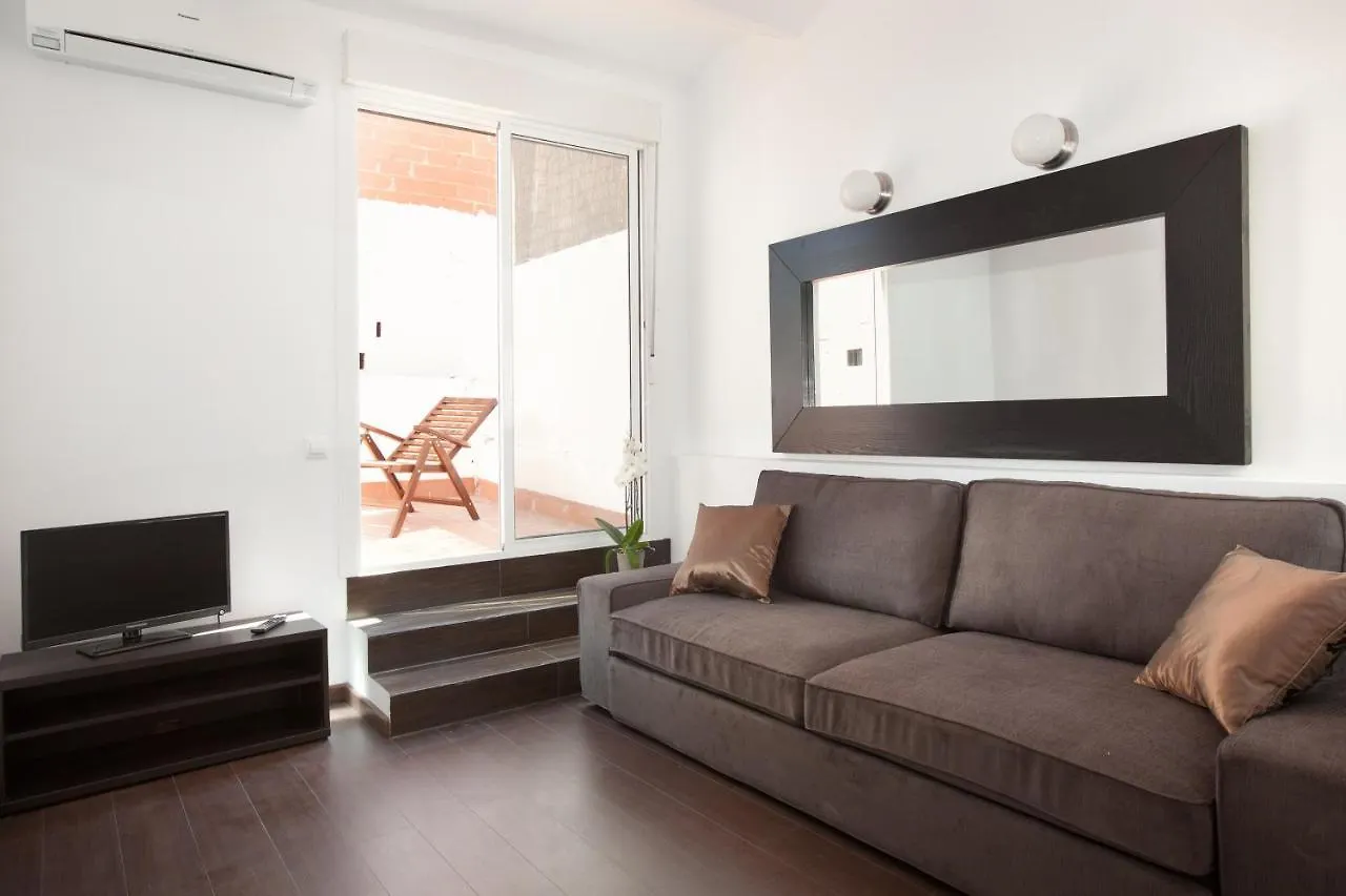 דירות ברצלונה Beautiful Penthouse Next To Sagrada Familia