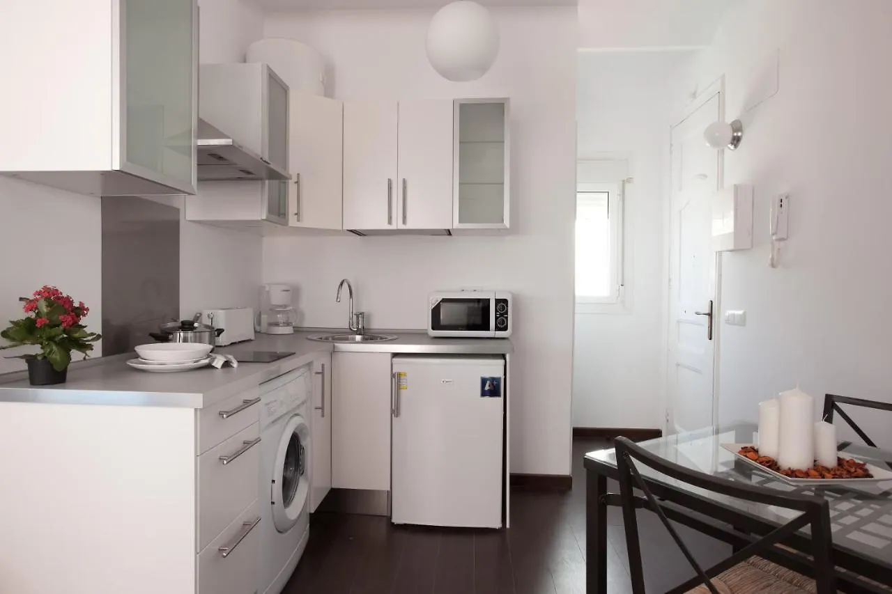 דירות ברצלונה Beautiful Penthouse Next To Sagrada Familia