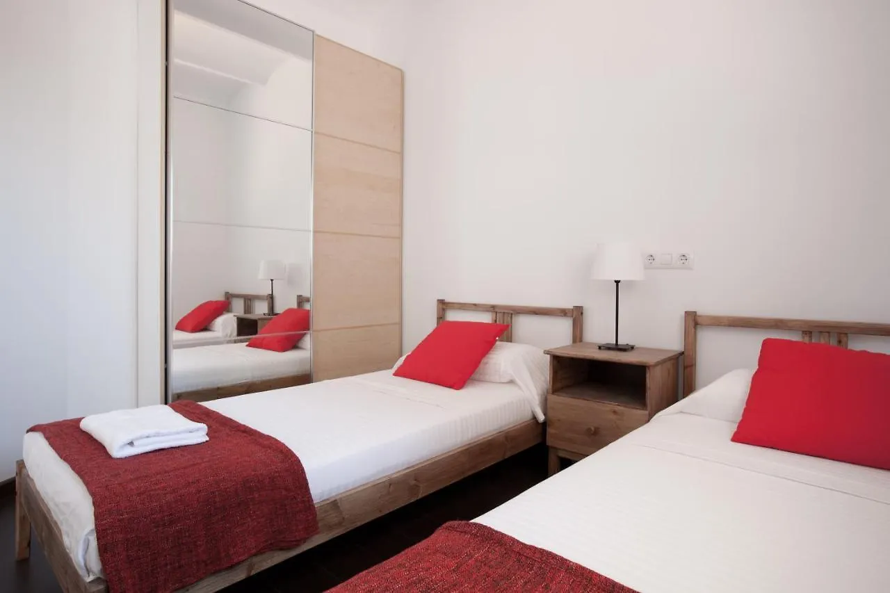 דירות ברצלונה Beautiful Penthouse Next To Sagrada Familia